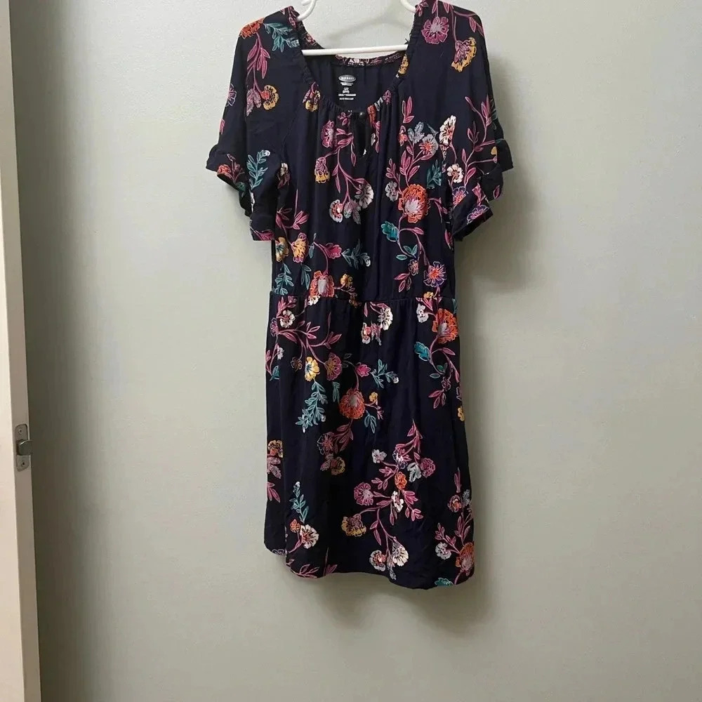 Old navy blue floral flutter sleeve dress small 6/7 stretchy fall